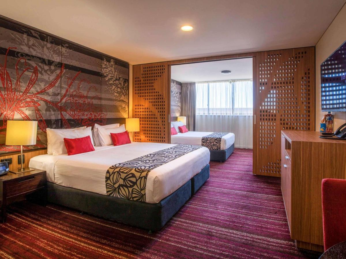 Mantra Gladstone Aparthotel Exteriör bild