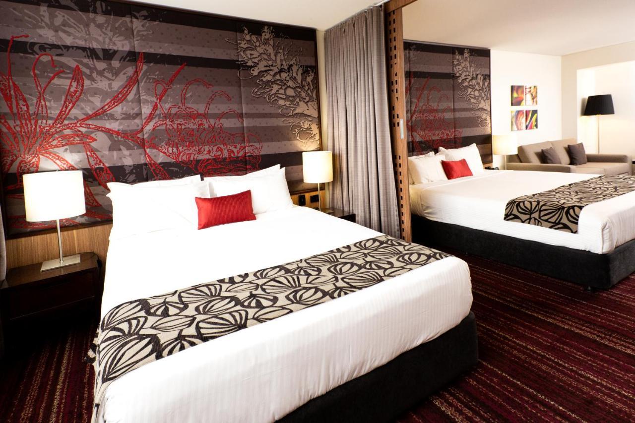 Mantra Gladstone Aparthotel Exteriör bild