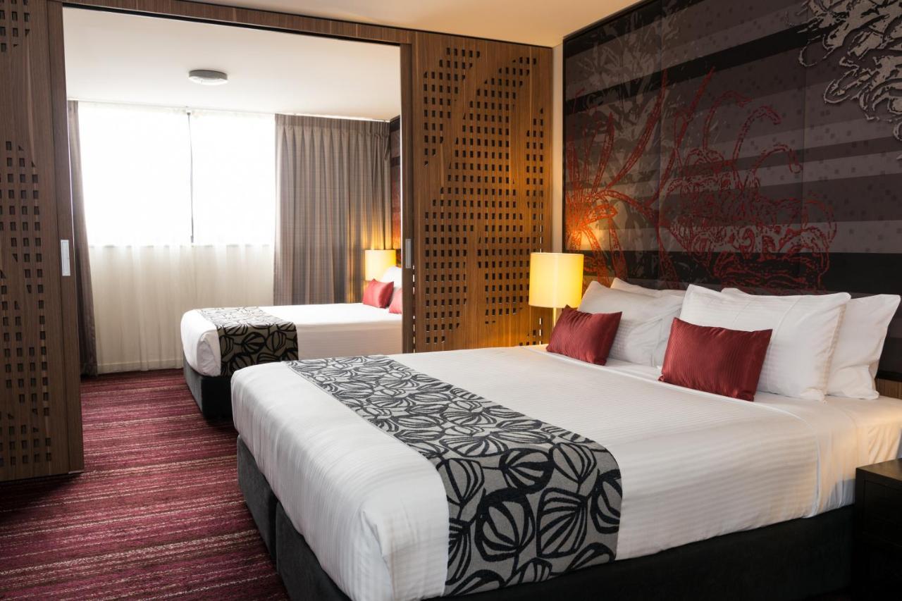 Mantra Gladstone Aparthotel Exteriör bild